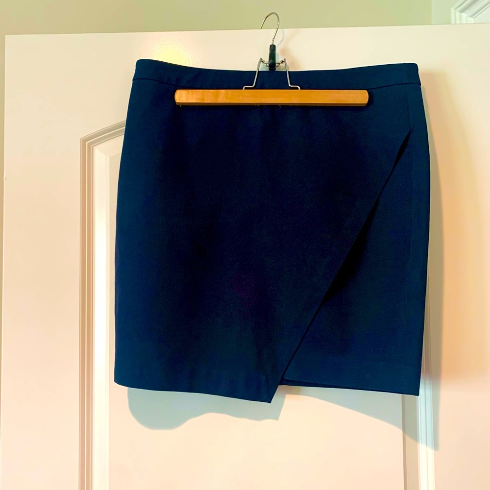 BR Navy skirt